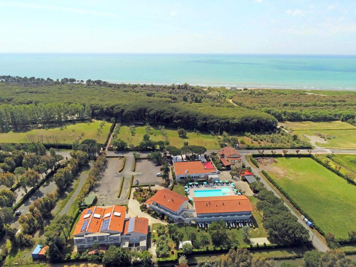 Apartments In Residence In Vada With Swimming Pool 450 Meters From The Sea Kültér fotó
